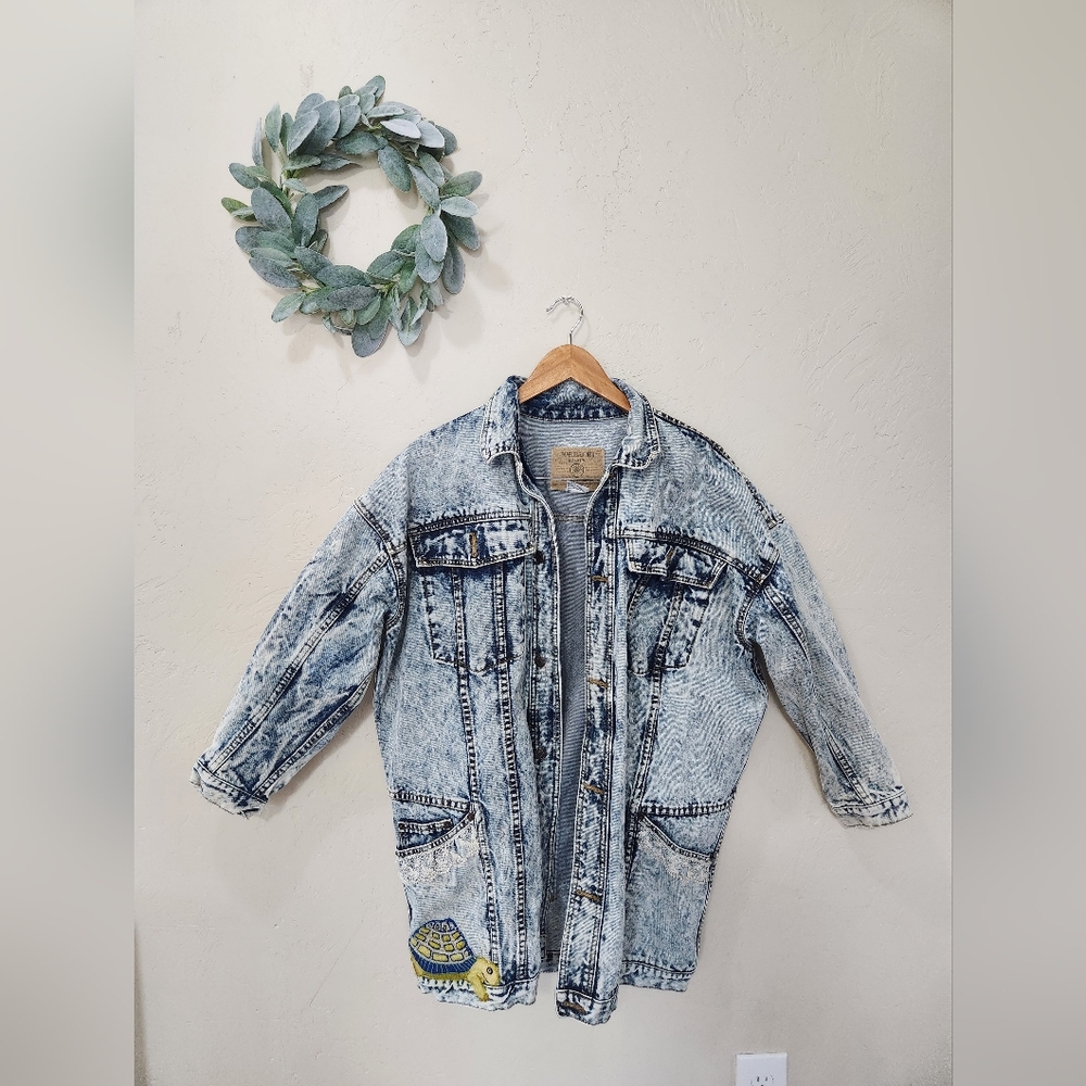 Vintage Jordache Acid Wash Oversized Denim Jacket With Novelty Patches